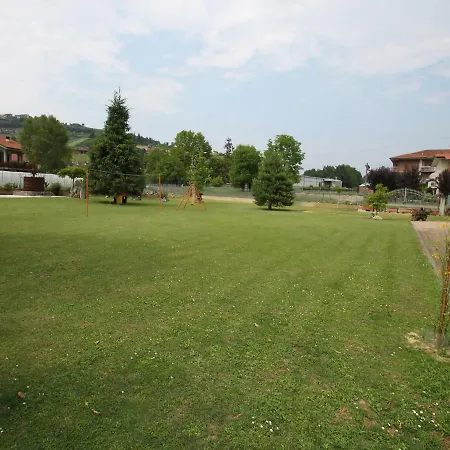 Apartment Locazione Turistica Le Betulle.2 *